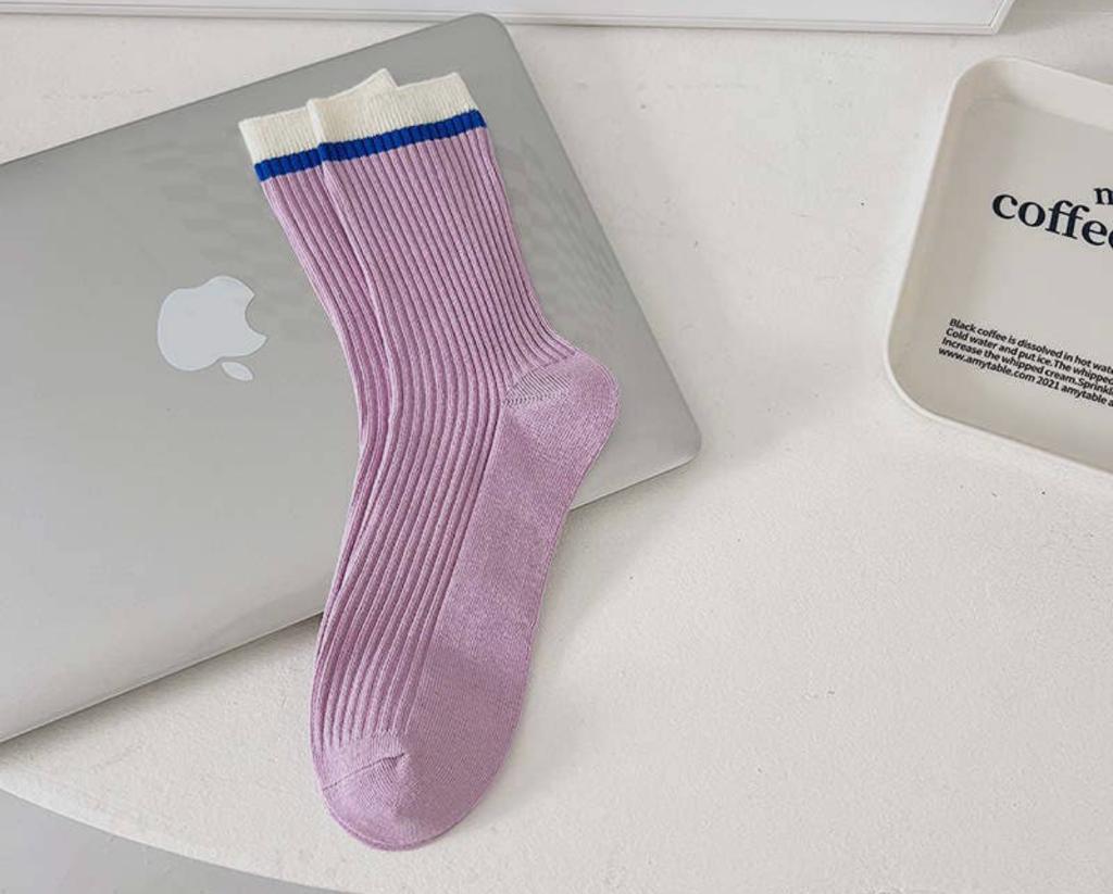 Women’s Pastel Purple Socks