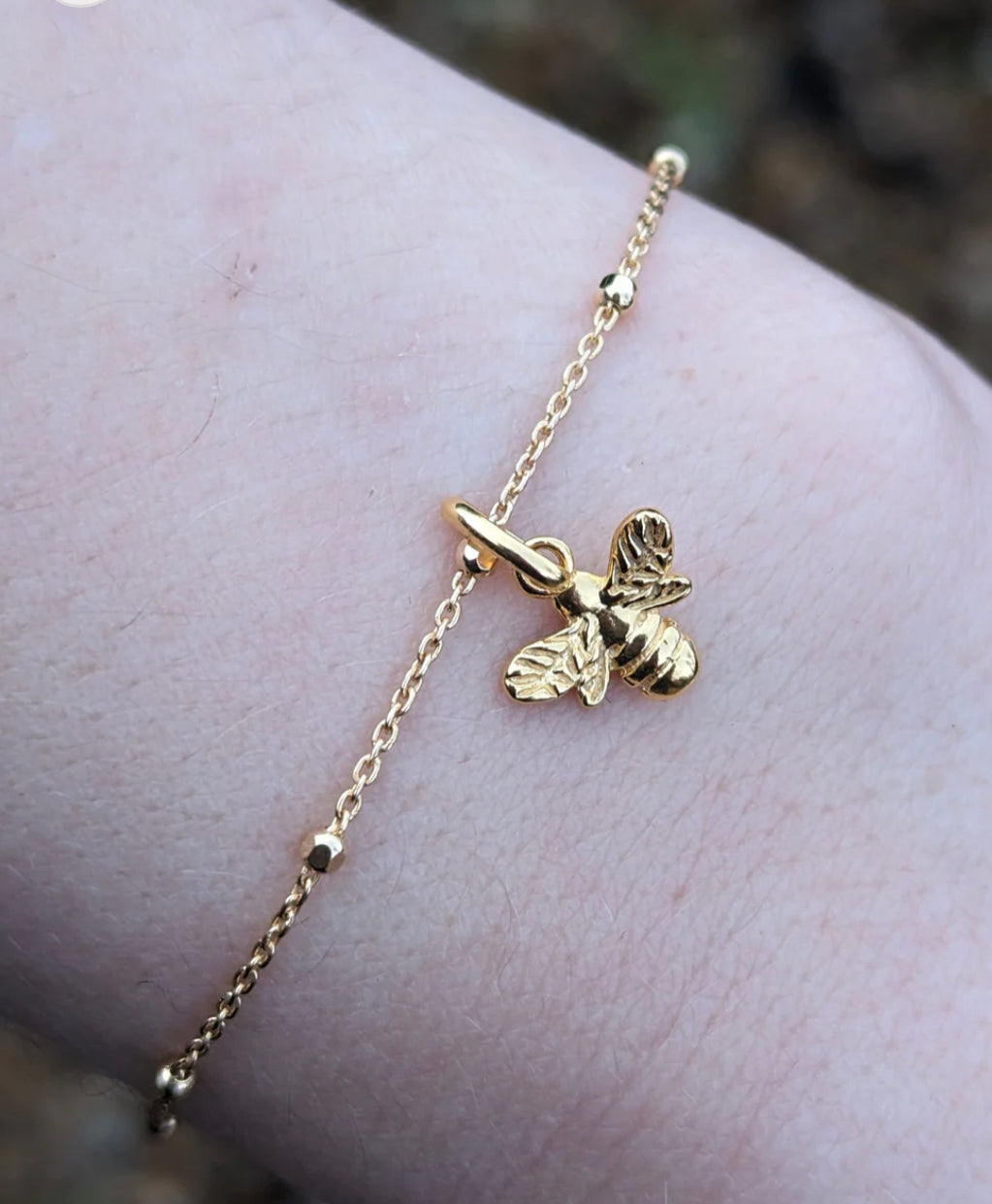 Dainty Bumblebee Bracelet- 14ct Gold Vermeil- 7” Satellite chain