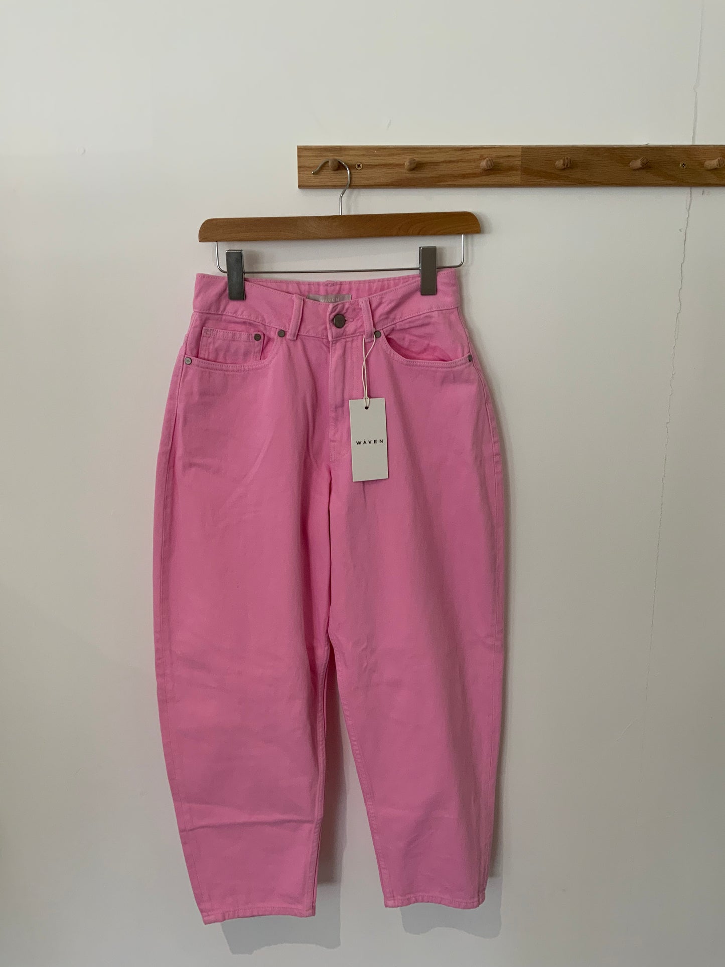 Waven Balloon Mom Fit Jeans in Pink